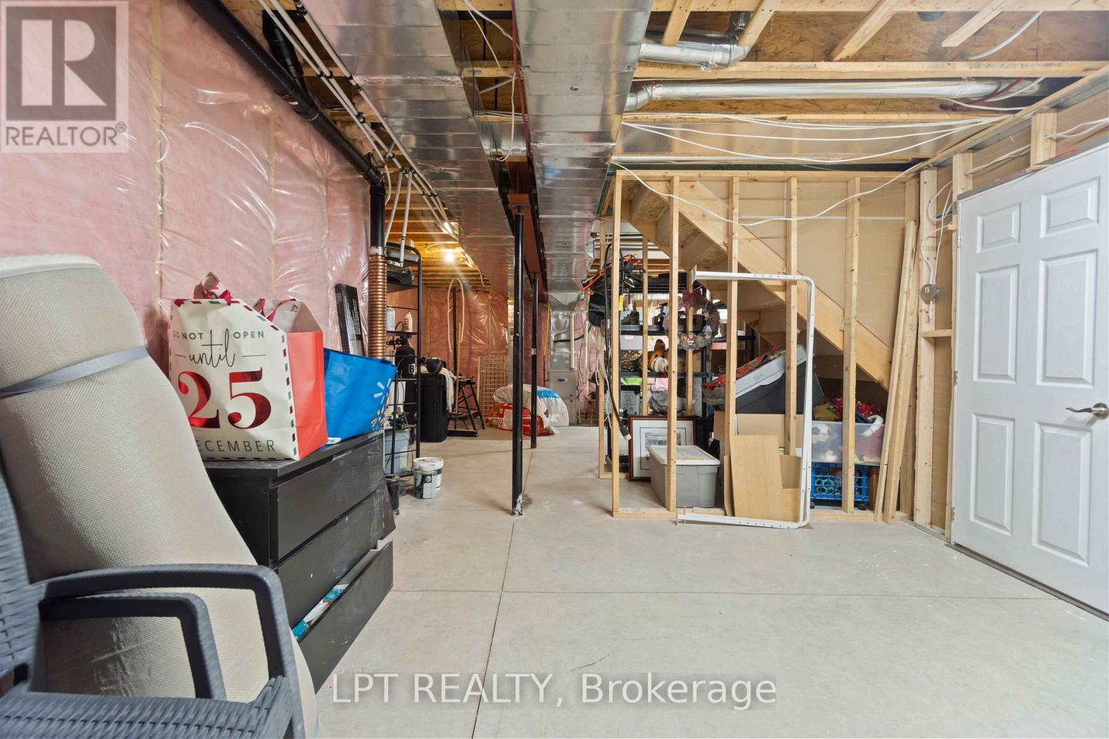 100 Blackhorse Drive, North Grenville, Ontario  K0G 1J0 - Photo 43 - X12386191