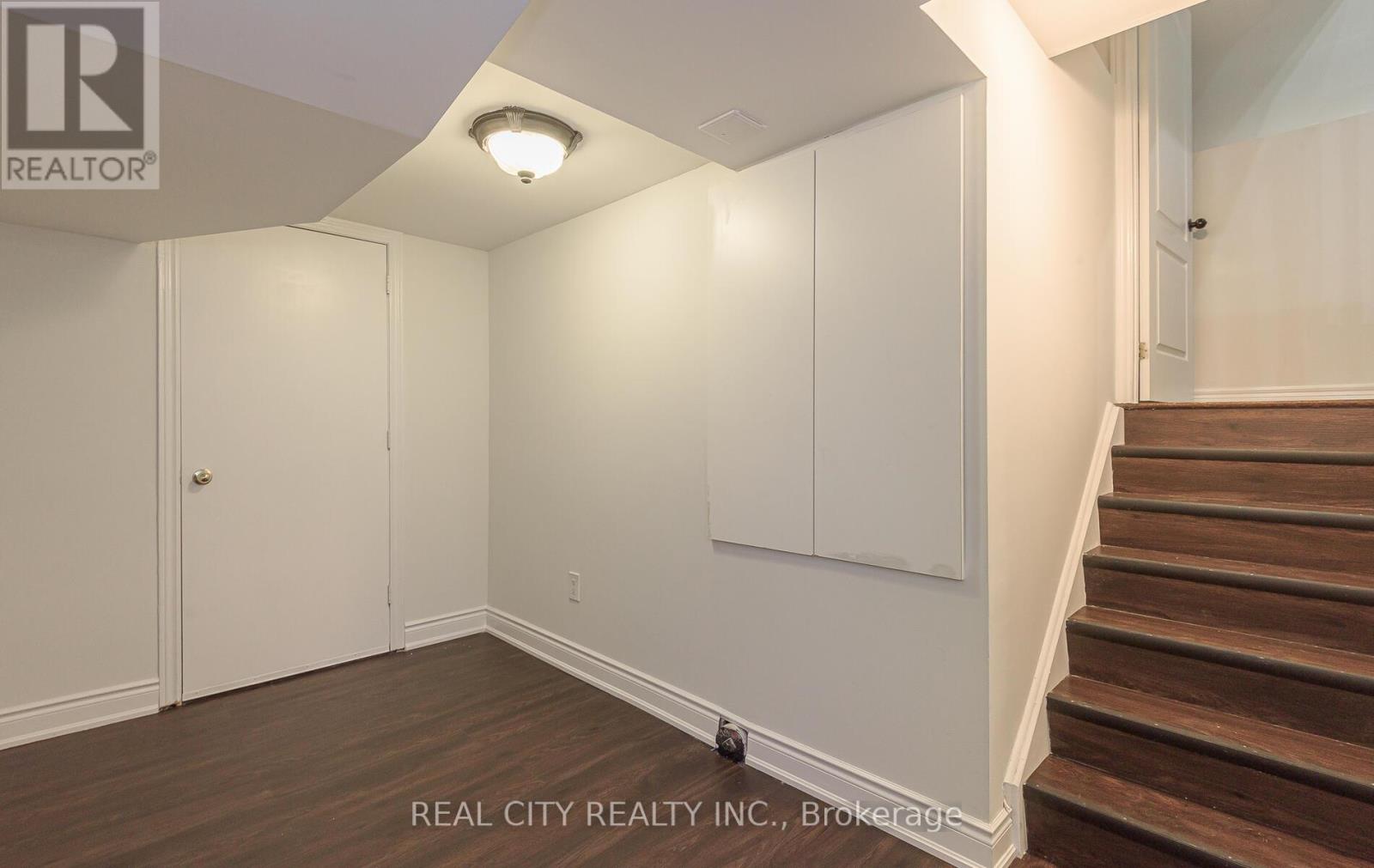 27 Bellhaven Crescent, Brampton (Sandringham-Wellington), Ontario  L6R 0W6 - Photo 23 - W12386148