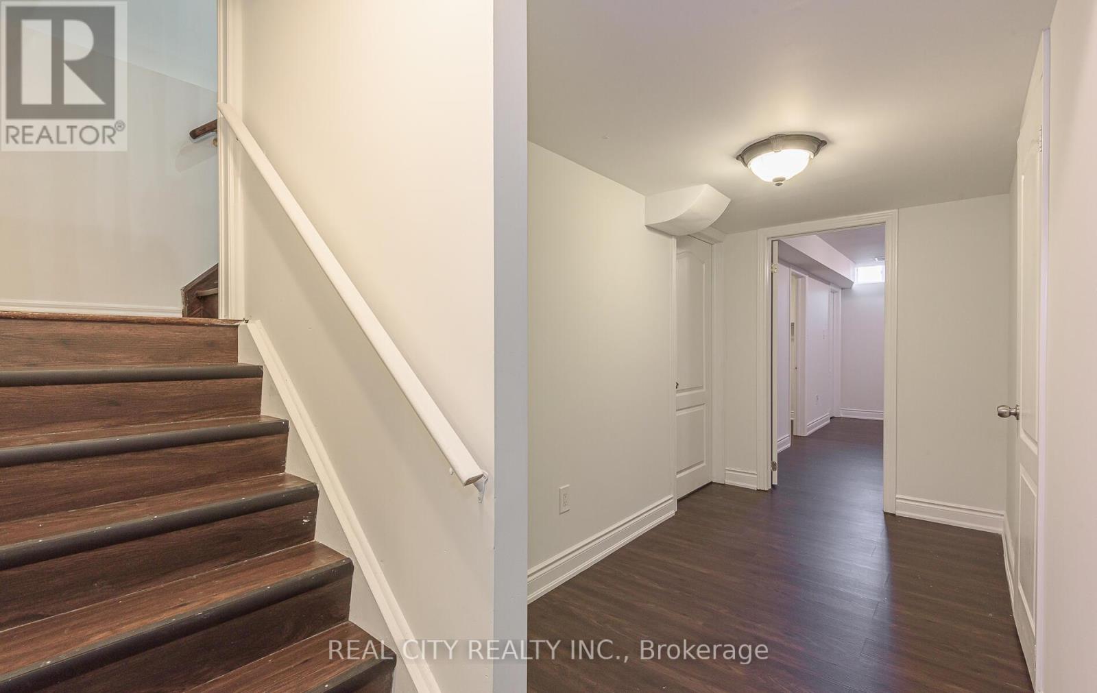 27 Bellhaven Crescent, Brampton (Sandringham-Wellington), Ontario  L6R 0W6 - Photo 24 - W12386148