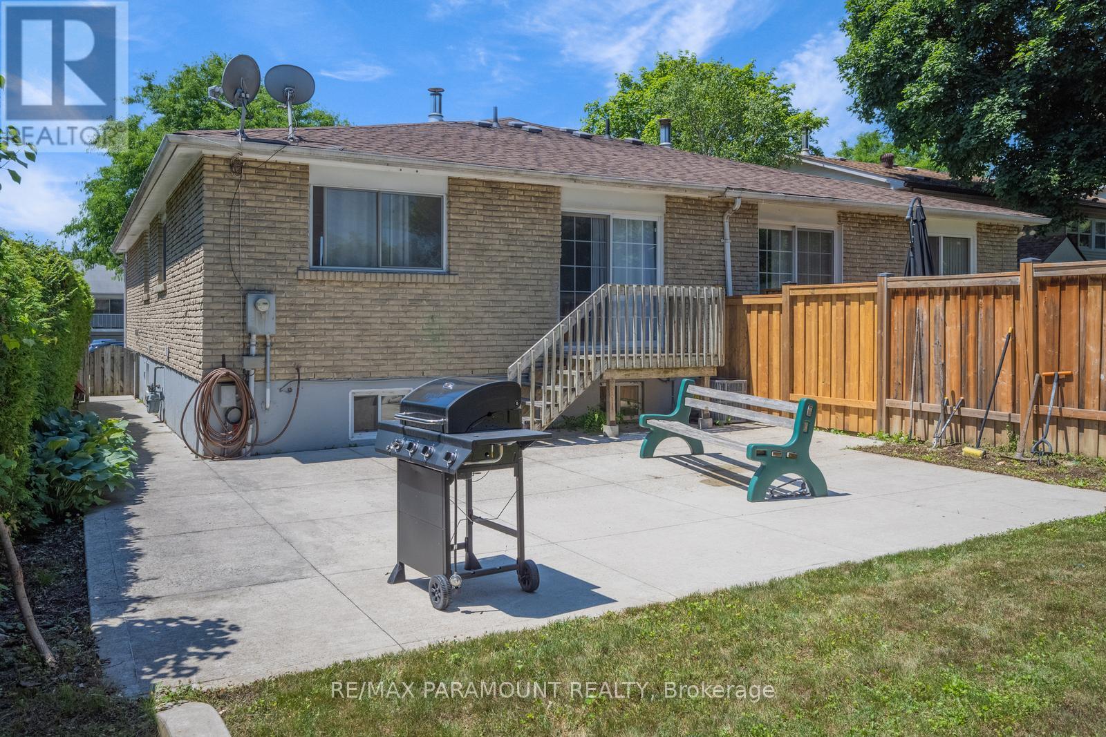 3197 Candela Drive, Mississauga, Ontario  L5A 2T9 - Photo 43 - W12386154