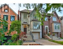 136 BOWOOD AVENUE, Toronto, Ontario