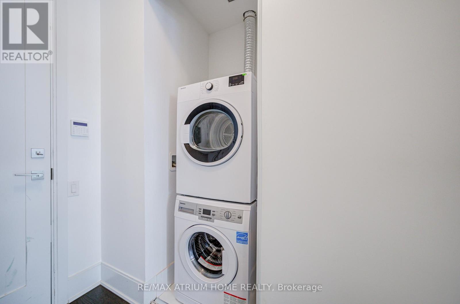 5004 - 50 Charles Street E, Toronto, Ontario  M4Y 1T1 - Photo 14 - C12386195
