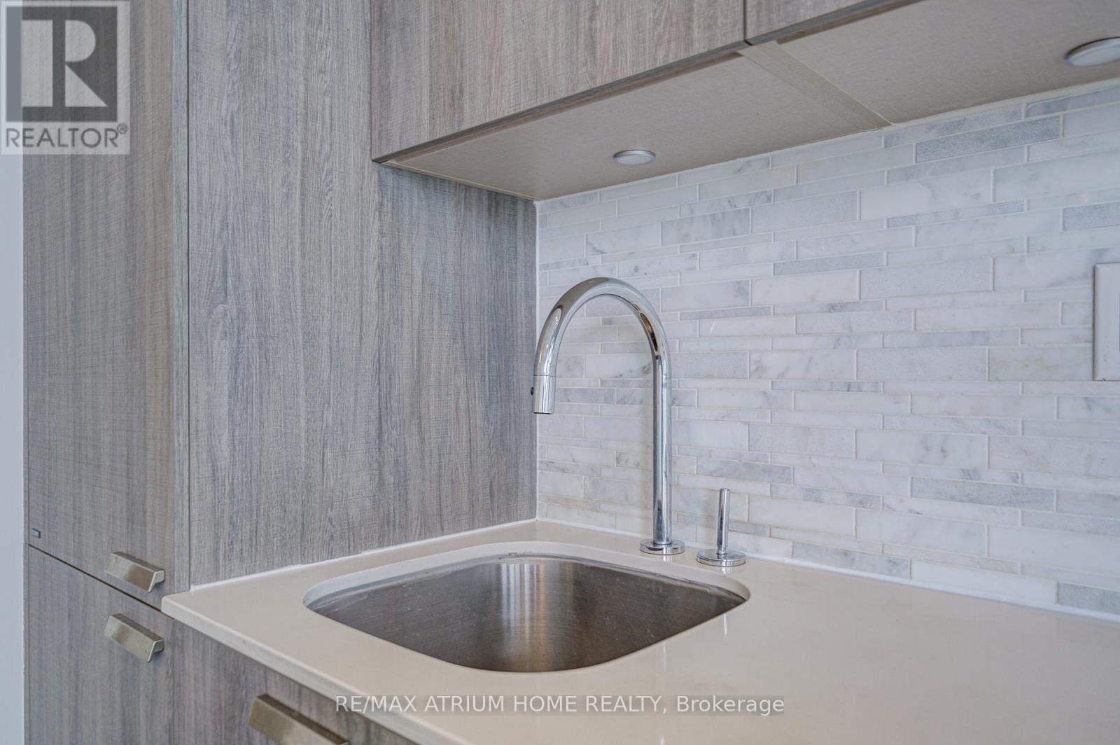 5004 - 50 Charles Street E, Toronto, Ontario  M4Y 1T1 - Photo 20 - C12386195