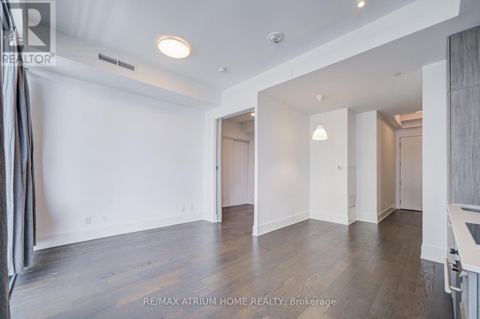 5004 - 50 Charles Street E, Toronto, Ontario  M4Y 1T1 - Photo 21 - C12386195