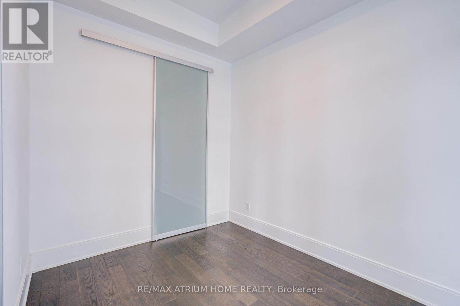 5004 - 50 Charles Street E, Toronto, Ontario  M4Y 1T1 - Photo 28 - C12386195
