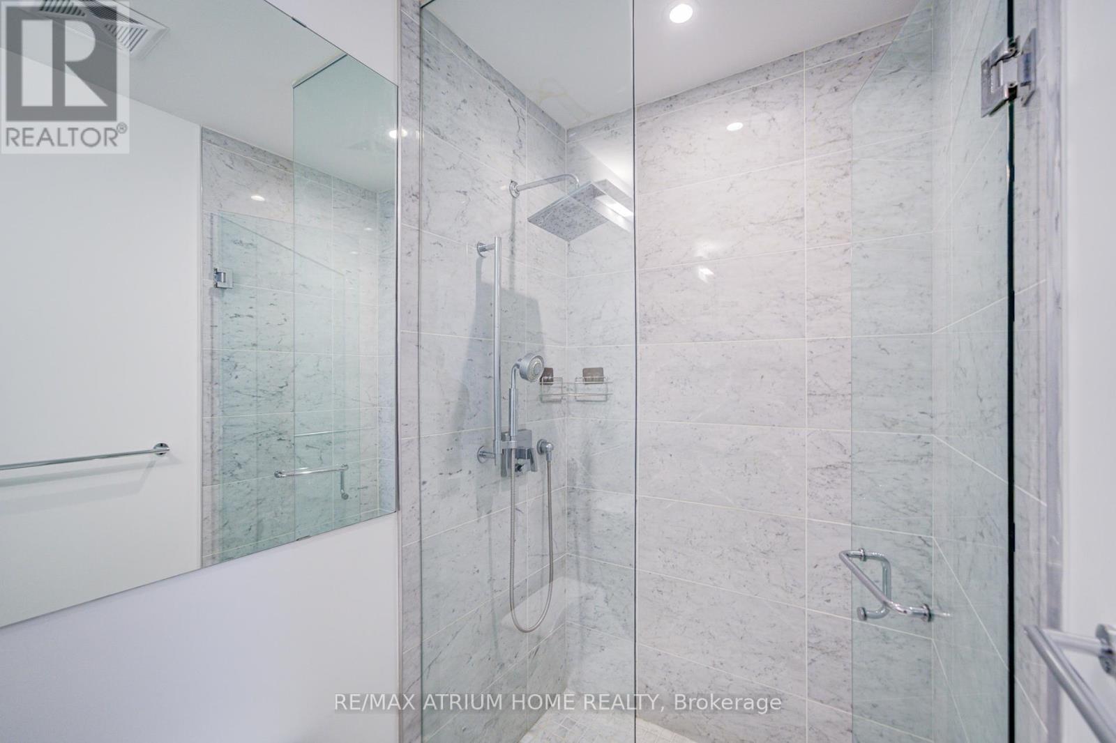 5004 - 50 Charles Street E, Toronto, Ontario  M4Y 1T1 - Photo 35 - C12386195