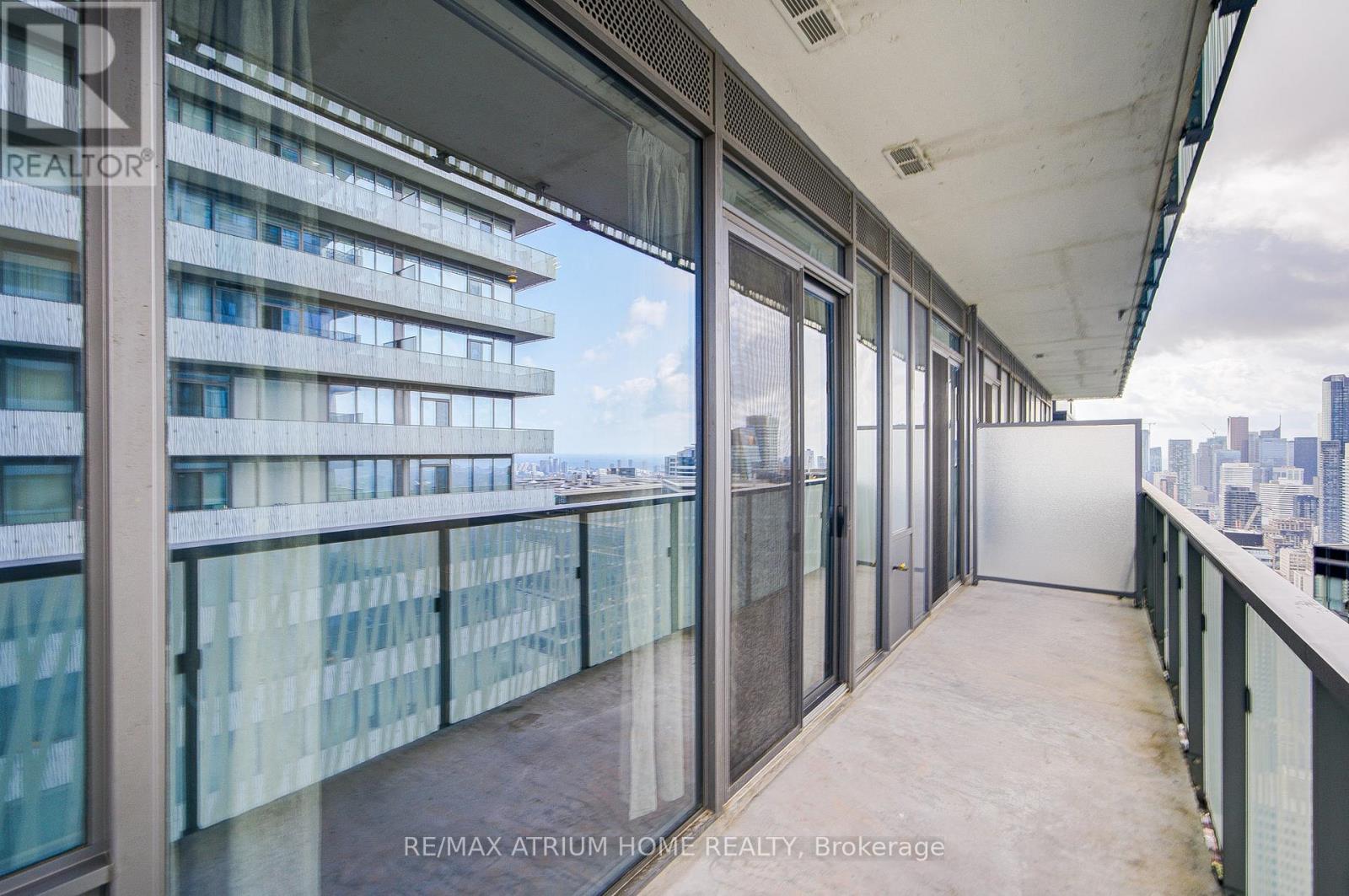 5004 - 50 Charles Street E, Toronto, Ontario  M4Y 1T1 - Photo 39 - C12386195