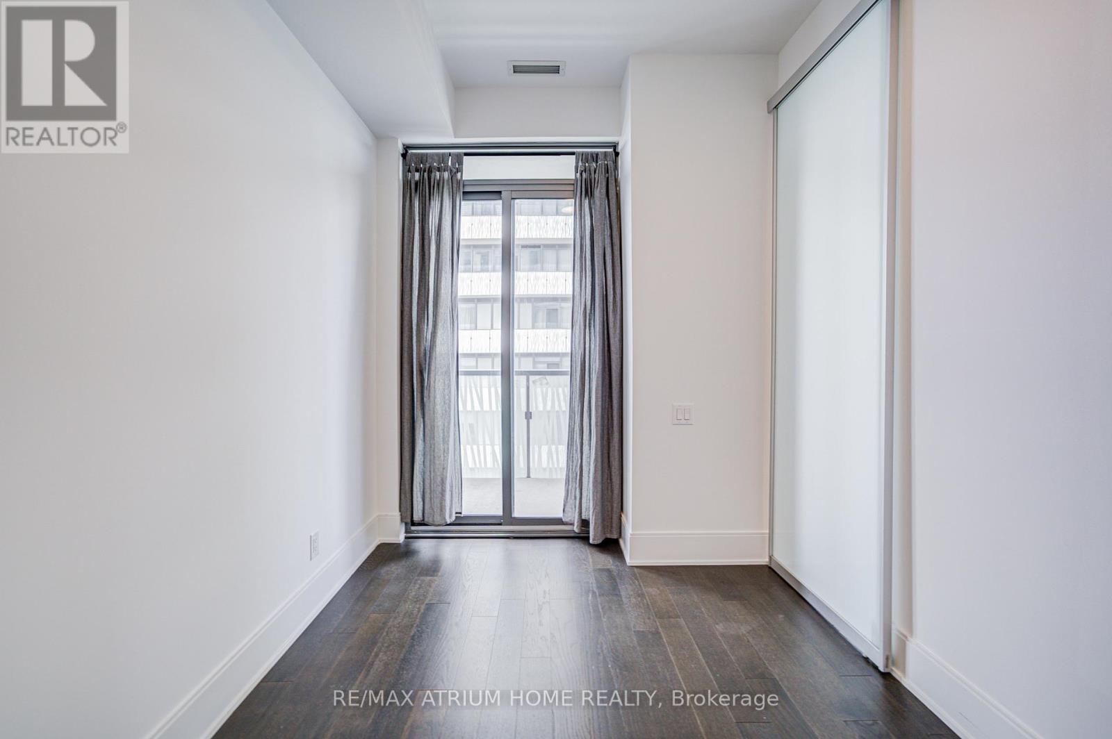 5004 - 50 Charles Street E, Toronto, Ontario  M4Y 1T1 - Photo 49 - C12386195