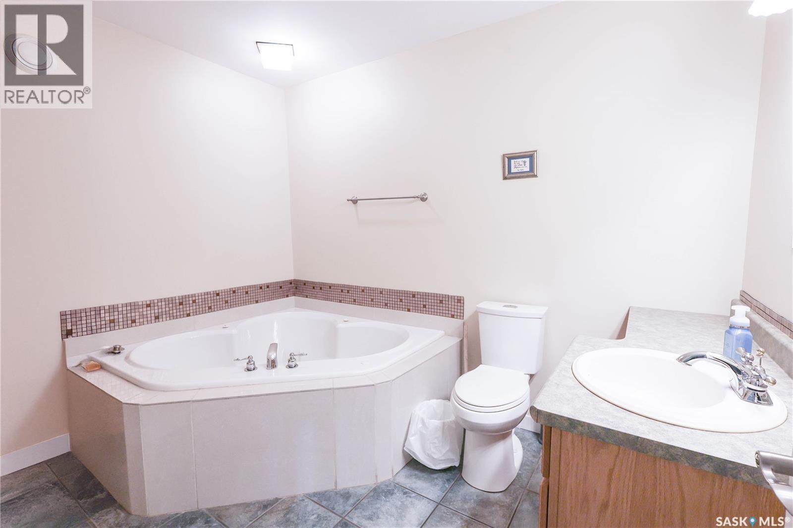 2 Poplar Place, Birch Hills, Saskatchewan  S0J 0G0 - Photo 12 - SK017629