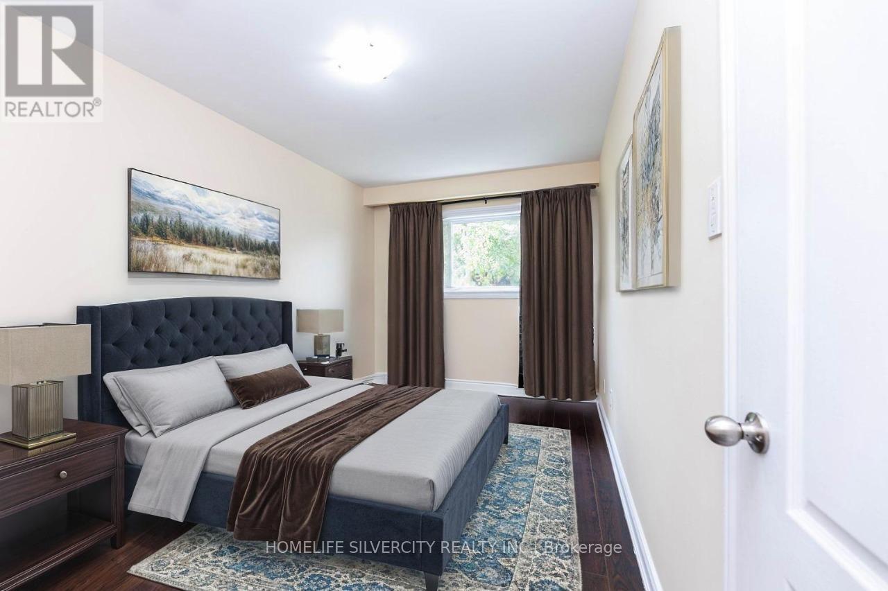 7258 Reindeer Drive, Mississauga, Ontario  L4T 2M7 - Photo 29 - W12384743
