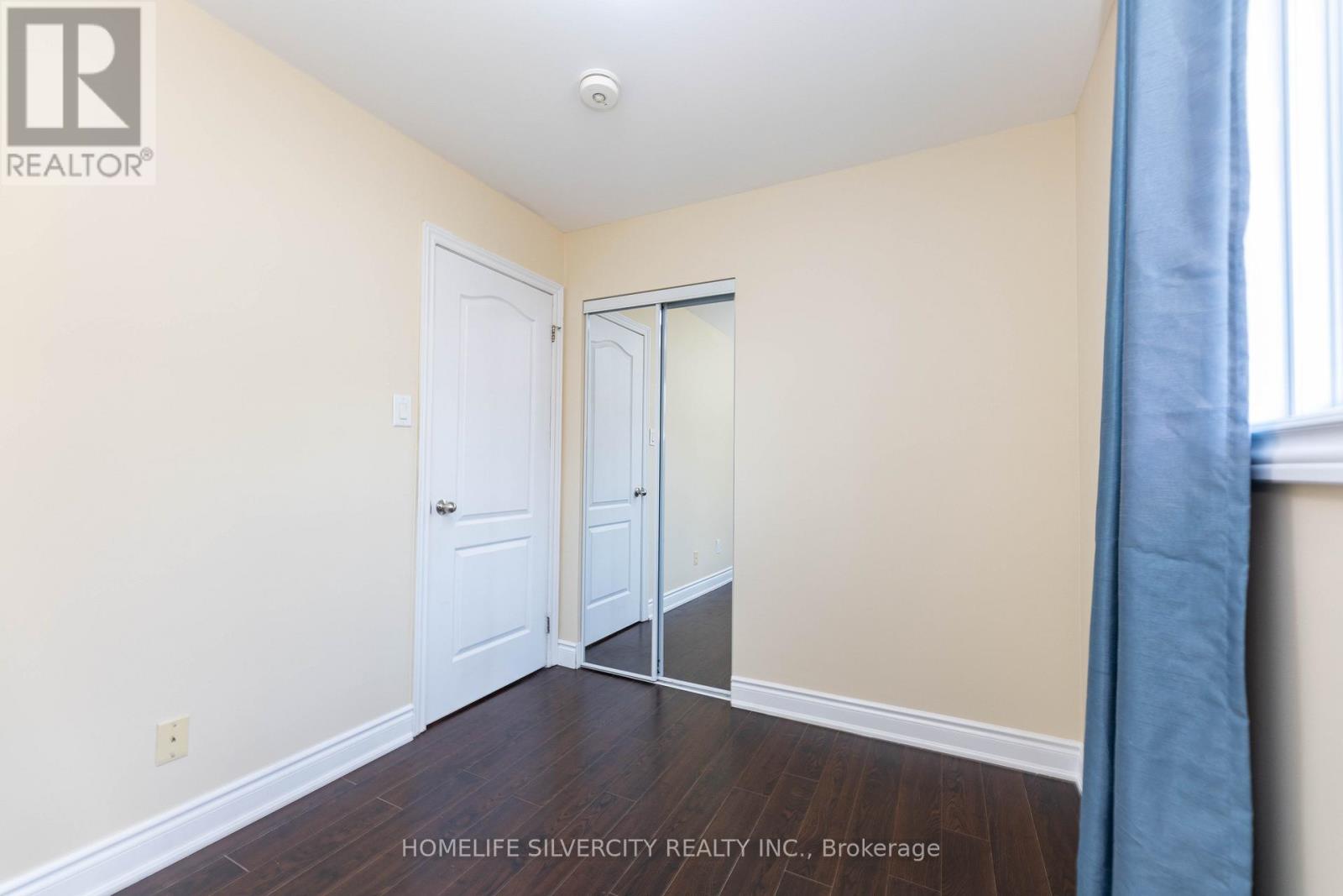 7258 Reindeer Drive, Mississauga, Ontario  L4T 2M7 - Photo 24 - W12384743