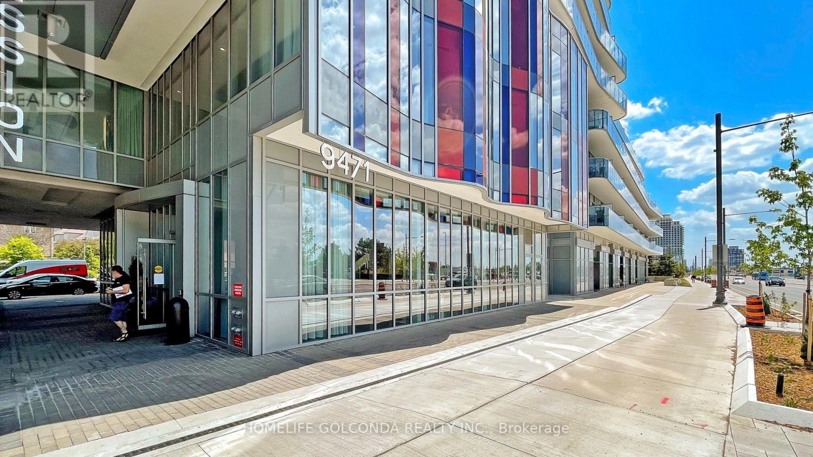 334 - 9471 Yonge Street E, Richmond Hill (Observatory), Ontario  L4C 1V4 - Photo 3 - N12386157