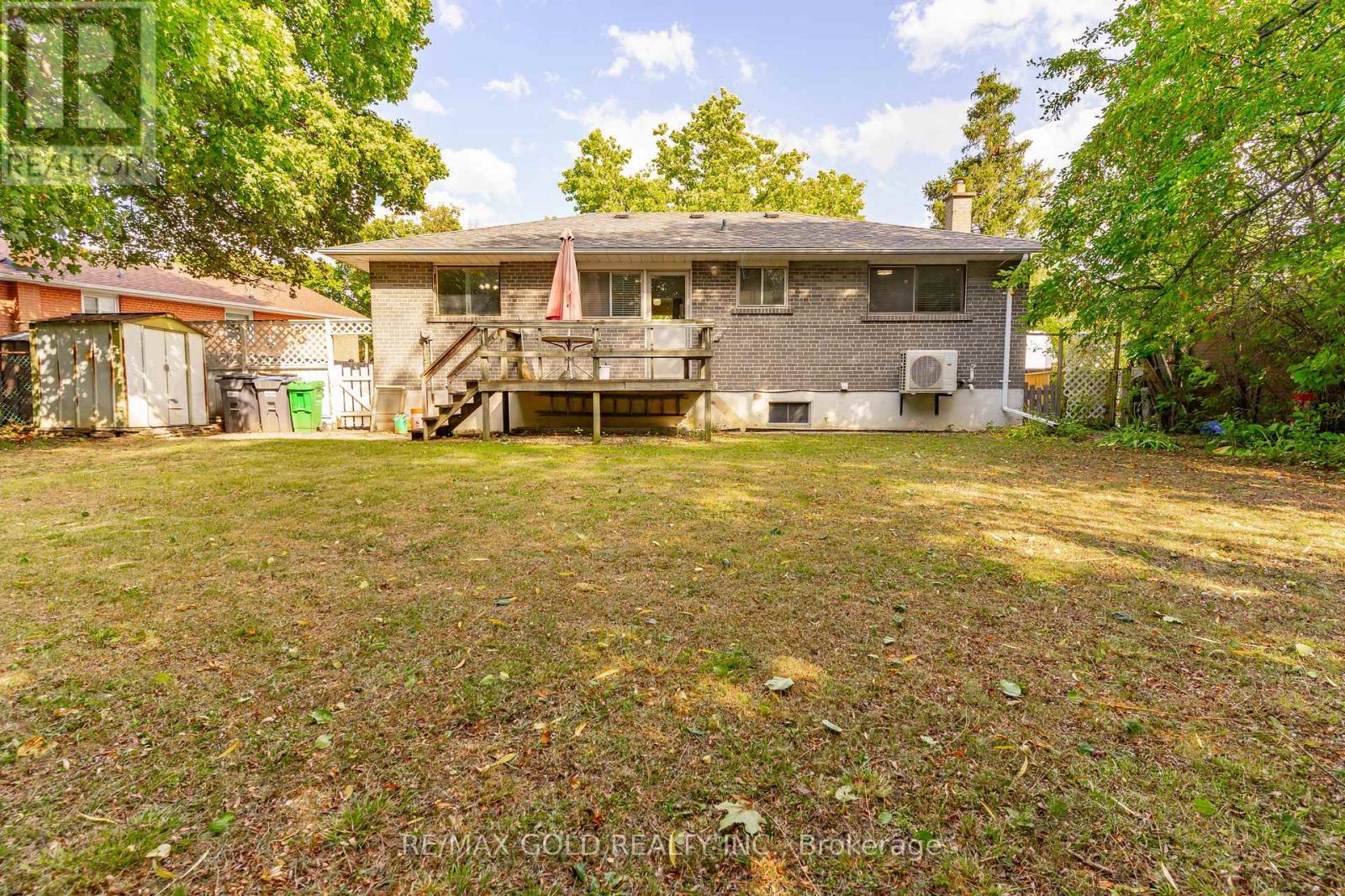 43 Alexandria Crescent, Brampton, Ontario  L6T 1N2 - Photo 32 - W12386206