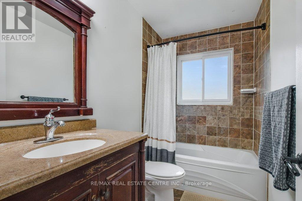 112 York Street, Guelph/eramosa (Eden Mills), Ontario  N0B 1P0 - Photo 17 - X12386156