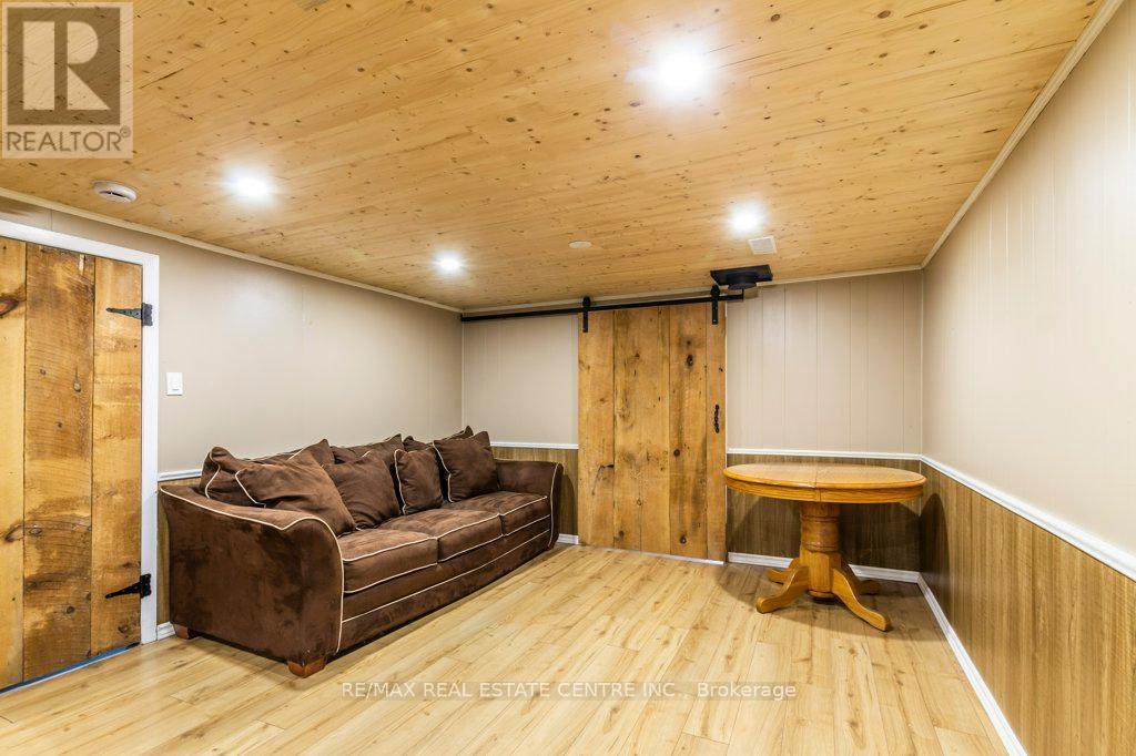 112 York Street, Guelph/eramosa (Eden Mills), Ontario  N0B 1P0 - Photo 25 - X12386156