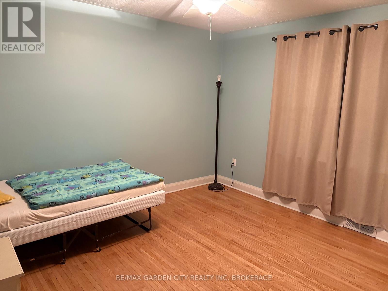 602 Geneva Street, St. Catharines, Ontario  L2N 2J4 - Photo 17 - X12386218