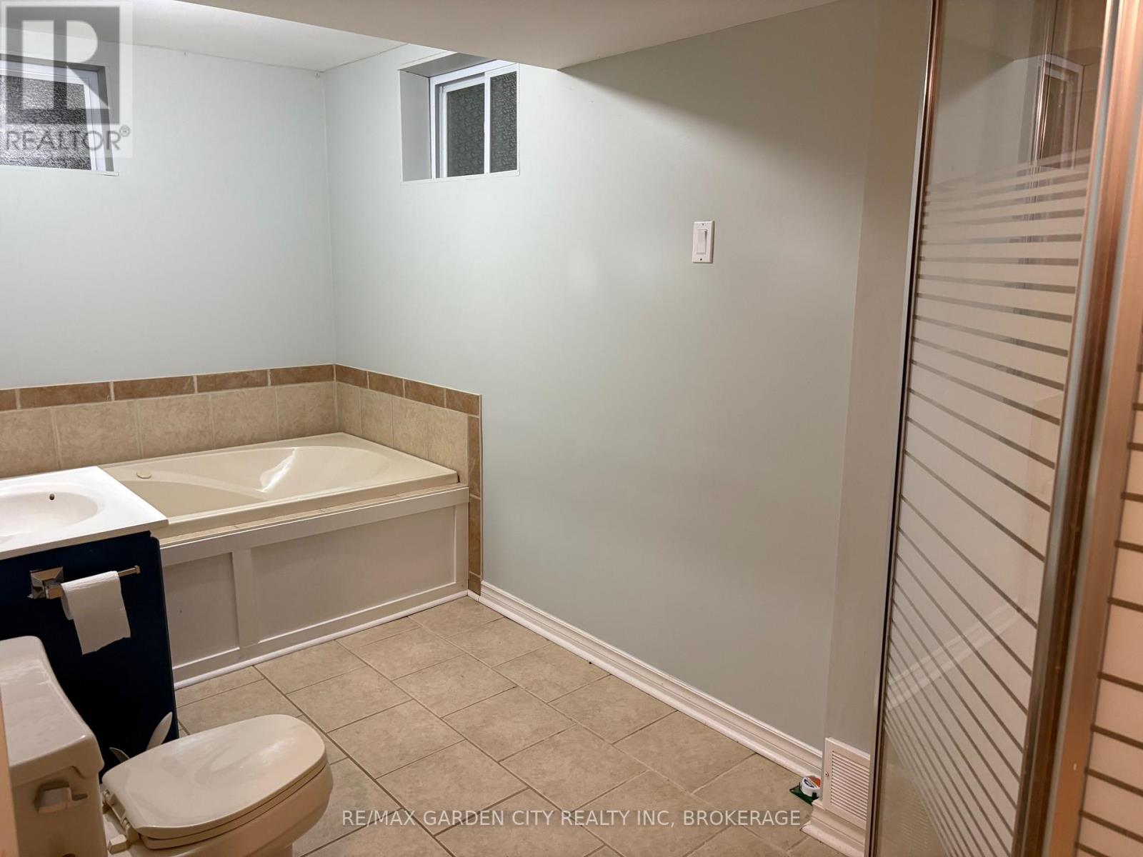 602 Geneva Street, St. Catharines, Ontario  L2N 2J4 - Photo 22 - X12386218