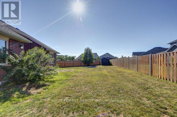 125 Old Field Lane Sw, Central Elgin, Ontario  N5L 0A9 - Photo 15 - X12382756