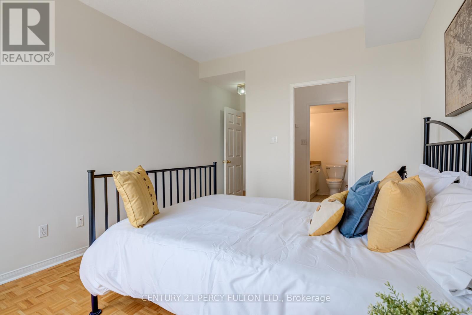602 - 32 Tannery Street, Mississauga, Ontario  L5M 6T6 - Photo 25 - W12385376