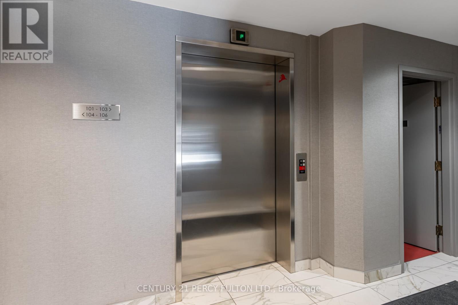 602 - 32 Tannery Street, Mississauga, Ontario  L5M 6T6 - Photo 6 - W12385376