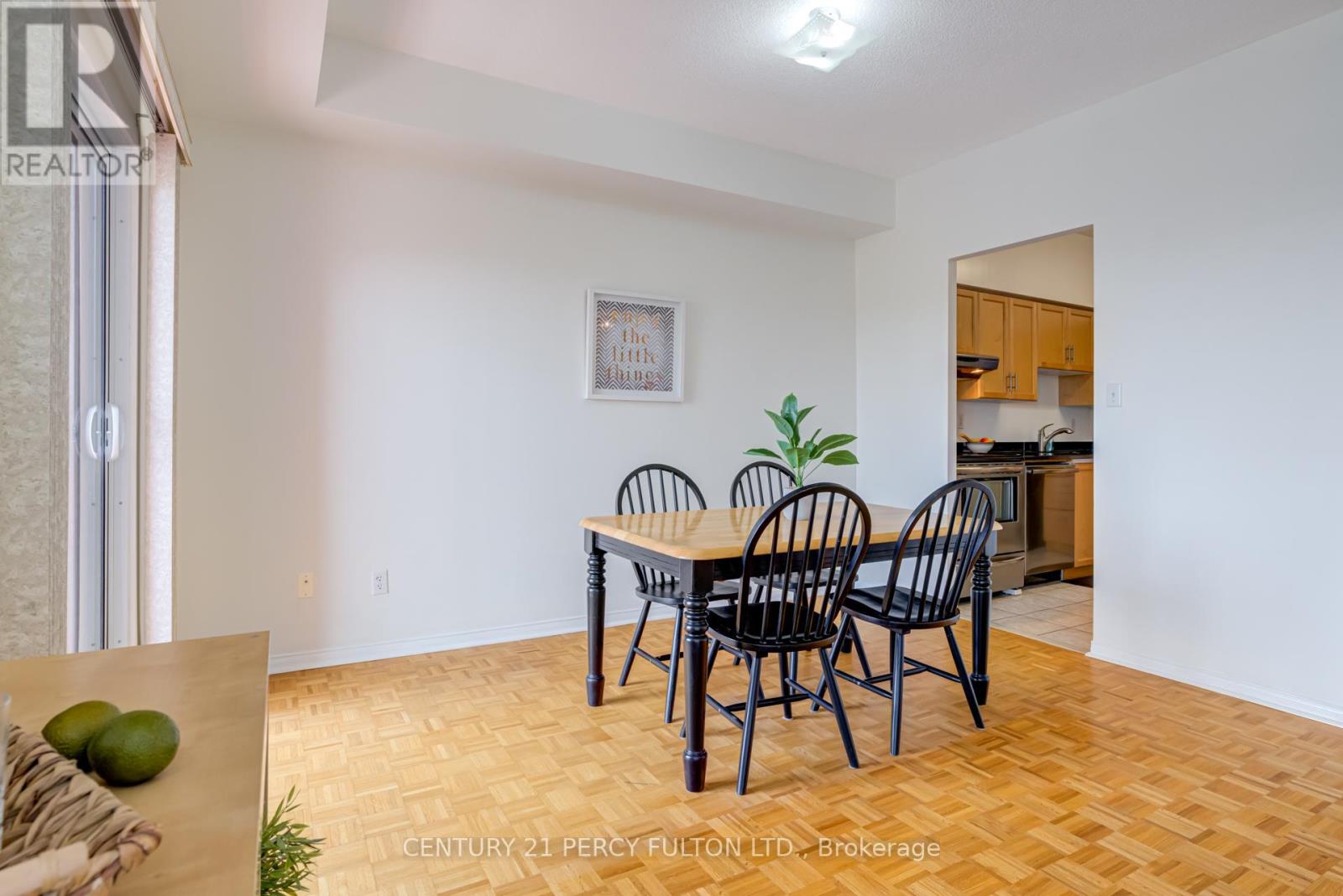 602 - 32 Tannery Street, Mississauga, Ontario  L5M 6T6 - Photo 16 - W12385376