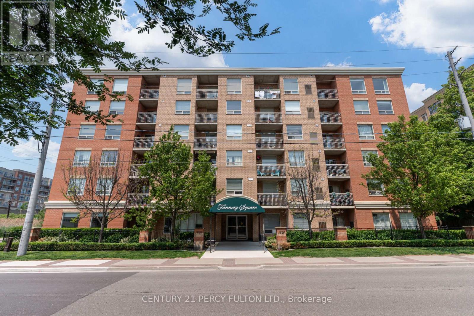 602 - 32 Tannery Street, Mississauga, Ontario  L5M 6T6 - Photo 3 - W12385376