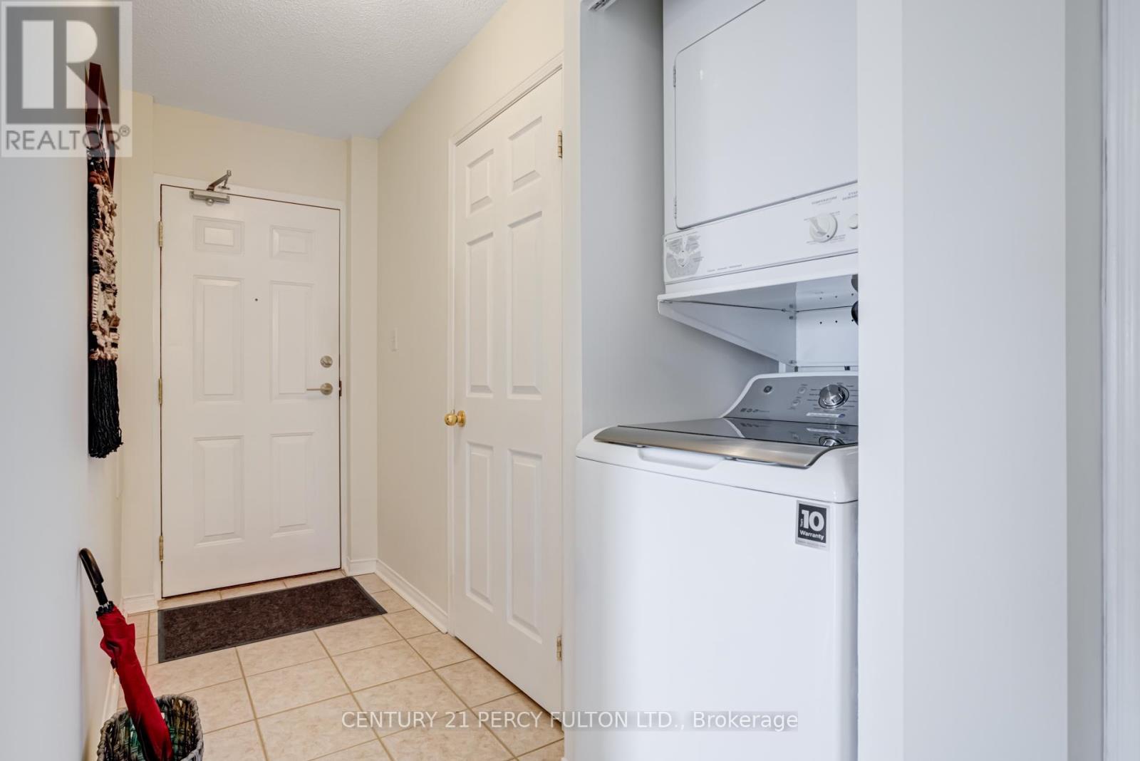 602 - 32 Tannery Street, Mississauga, Ontario  L5M 6T6 - Photo 9 - W12385376