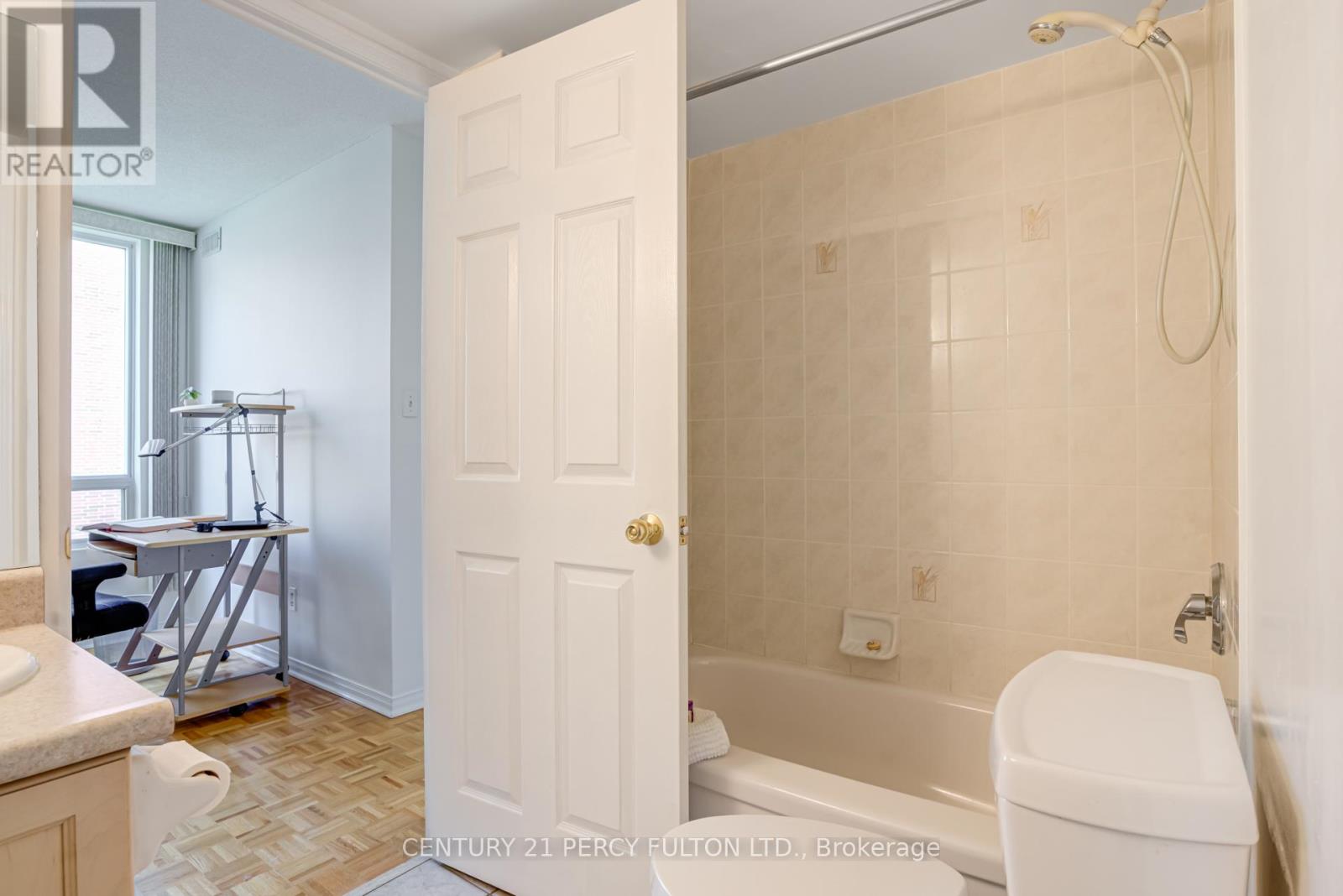 602 - 32 Tannery Street, Mississauga, Ontario  L5M 6T6 - Photo 34 - W12385376
