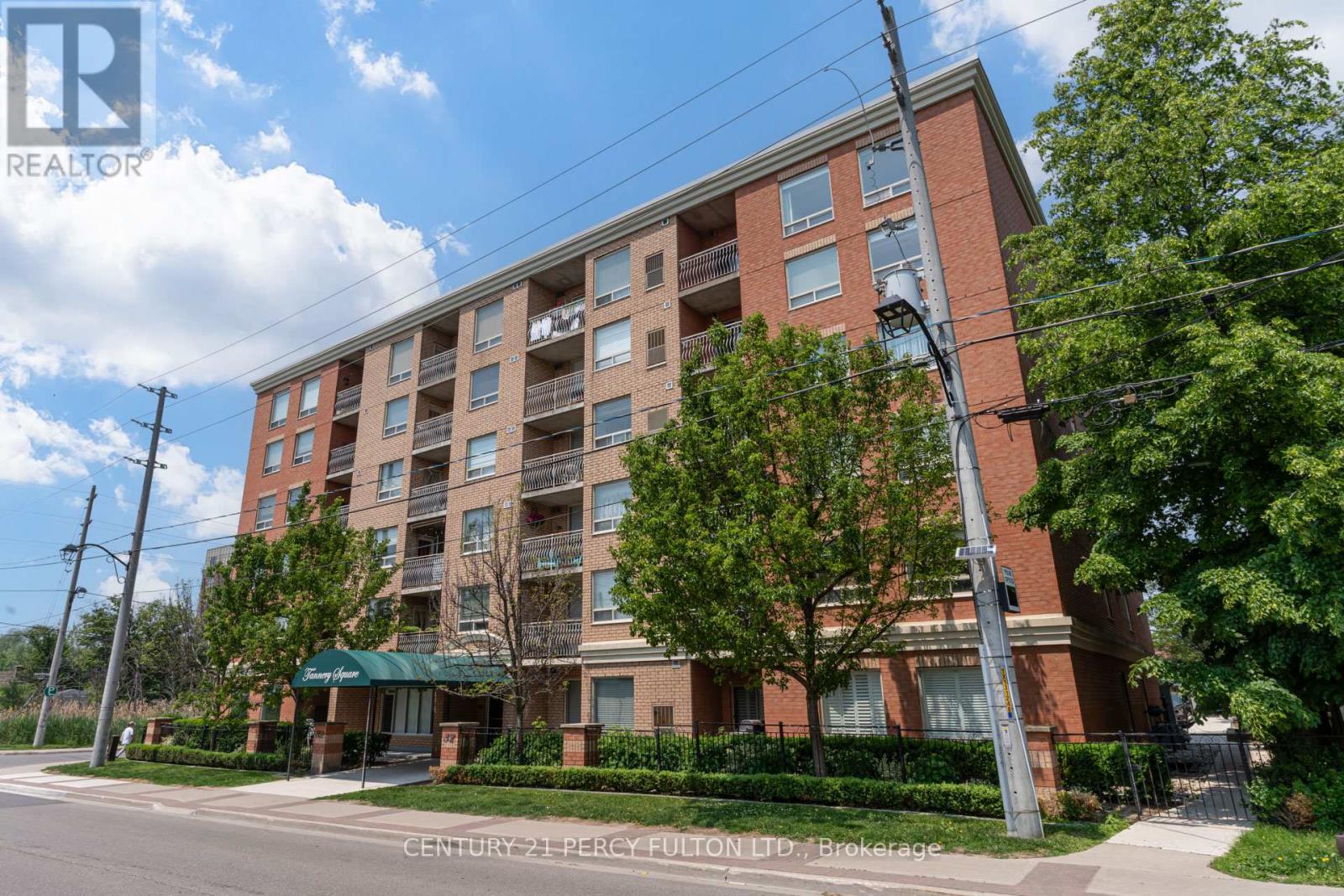 602 - 32 Tannery Street, Mississauga, Ontario  L5M 6T6 - Photo 2 - W12385376