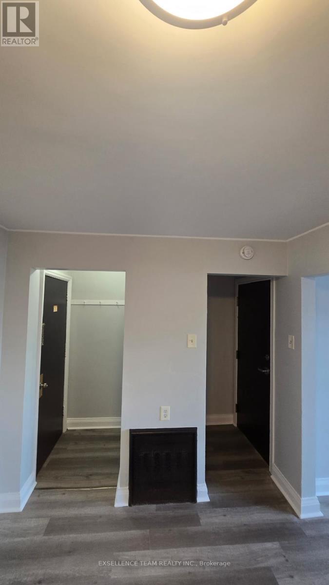 320 Gleeson Avenue N, Cornwall, Ontario  K6J 1E3 - Photo 17 - X12340649