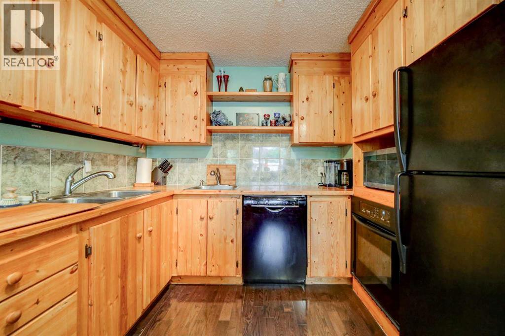 8126 20 Avenue, Coleman, Alberta  T0K 0M0 - Photo 15 - A2235119