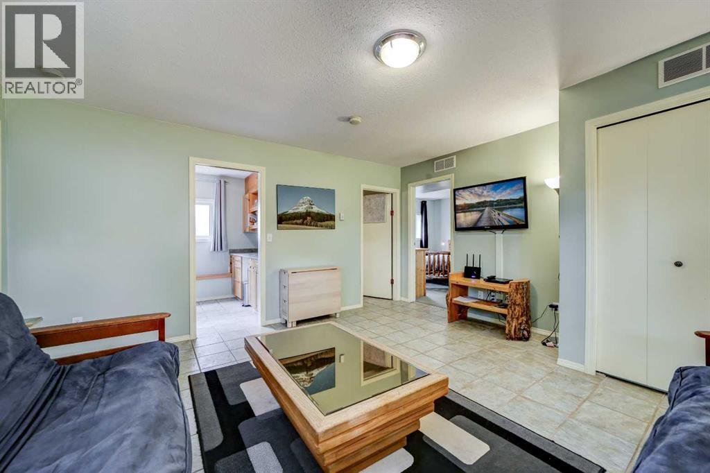 8126 20 Avenue, Coleman, Alberta  T0K 0M0 - Photo 40 - A2235119