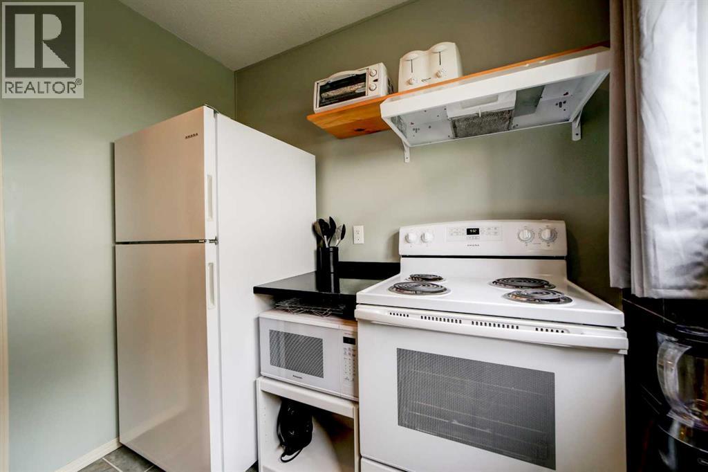 8126 20 Avenue, Coleman, Alberta  T0K 0M0 - Photo 43 - A2235119