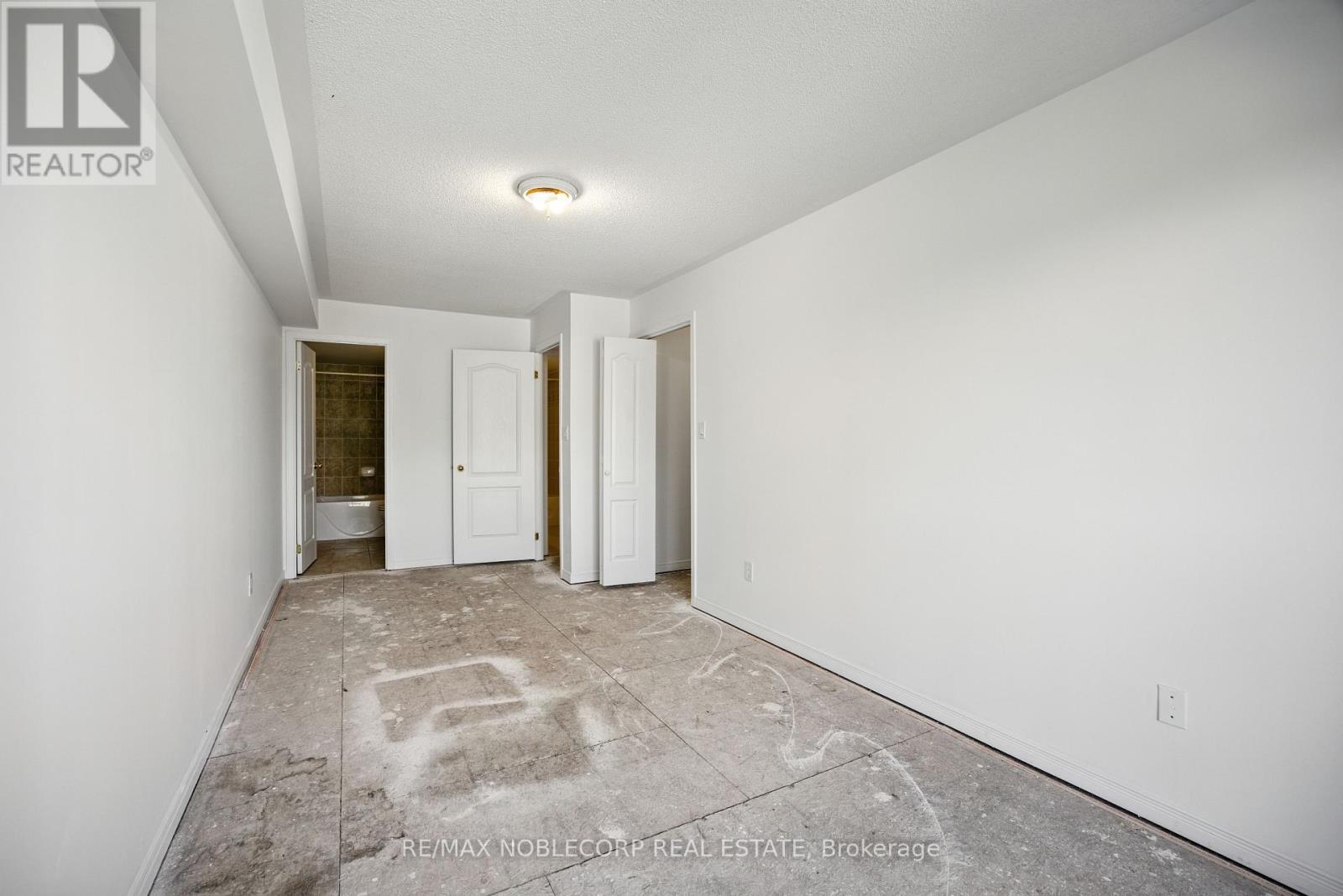 311 - 45 Strangford Lane, Toronto, Ontario  M1L 0E5 - Photo 17 - E12386210