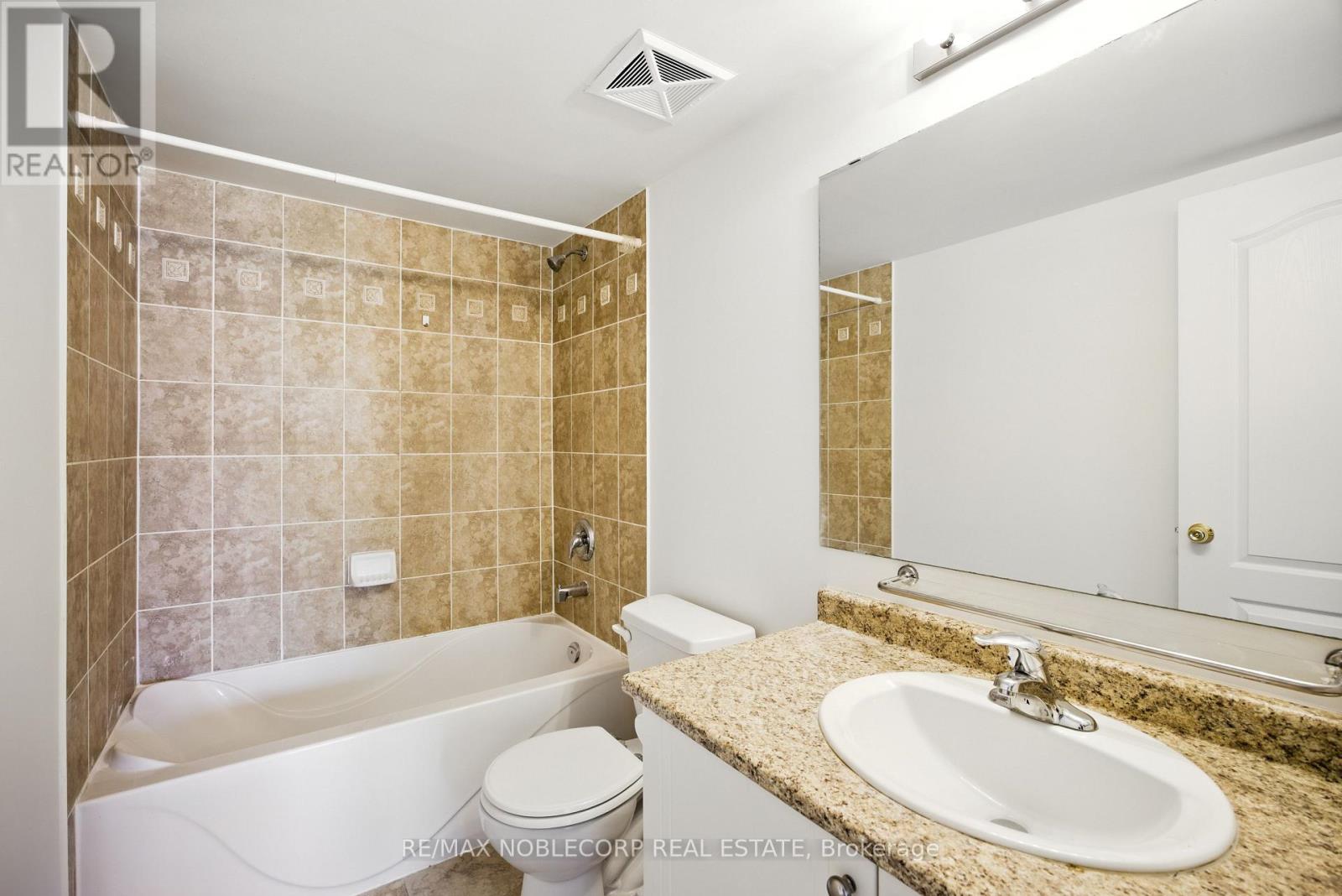 311 - 45 Strangford Lane, Toronto, Ontario  M1L 0E5 - Photo 18 - E12386210