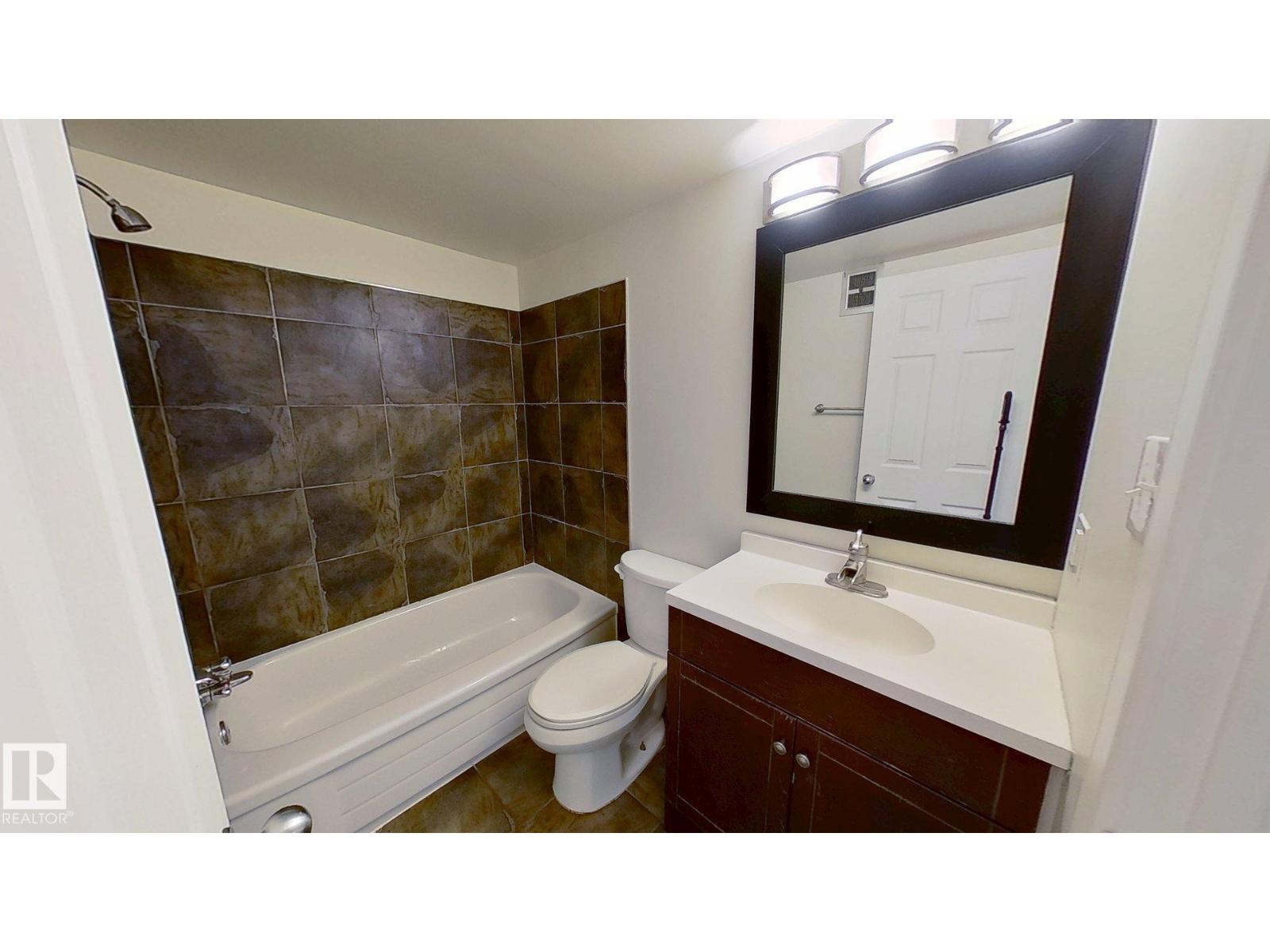 #202 10125 83 Av Nw, Edmonton, Alberta  T6E 2C5 - Photo 11 - E4425093