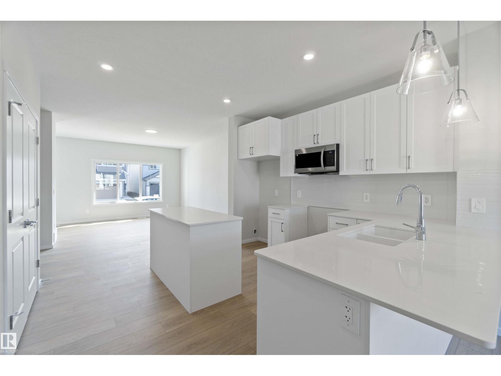 3628 213 St Nw Nw, Edmonton, Alberta  T6M 3C1 - Photo 7 - E4455098