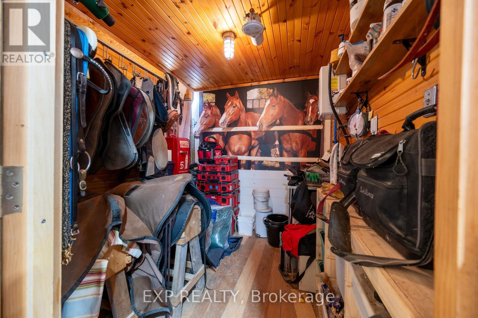 8101 Decker Drive, Middlesex Centre, Ontario  N6P 1P3 - Photo 10 - X12386304