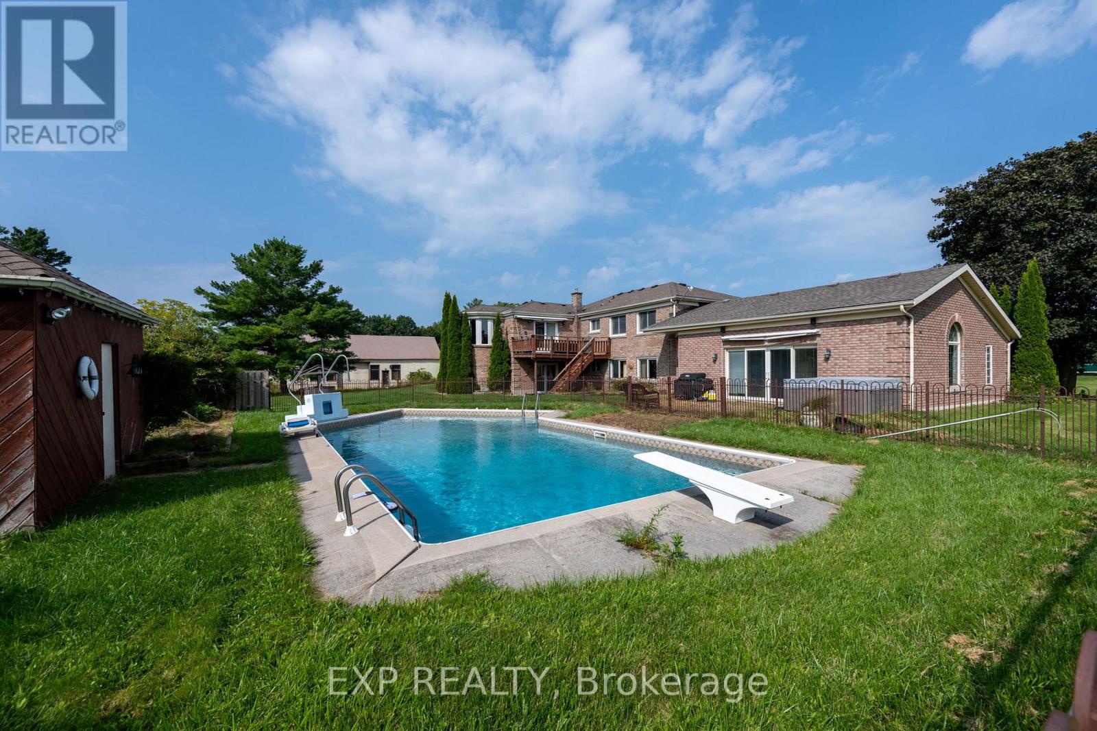 8101 Decker Drive, Middlesex Centre, Ontario  N6P 1P3 - Photo 18 - X12386304