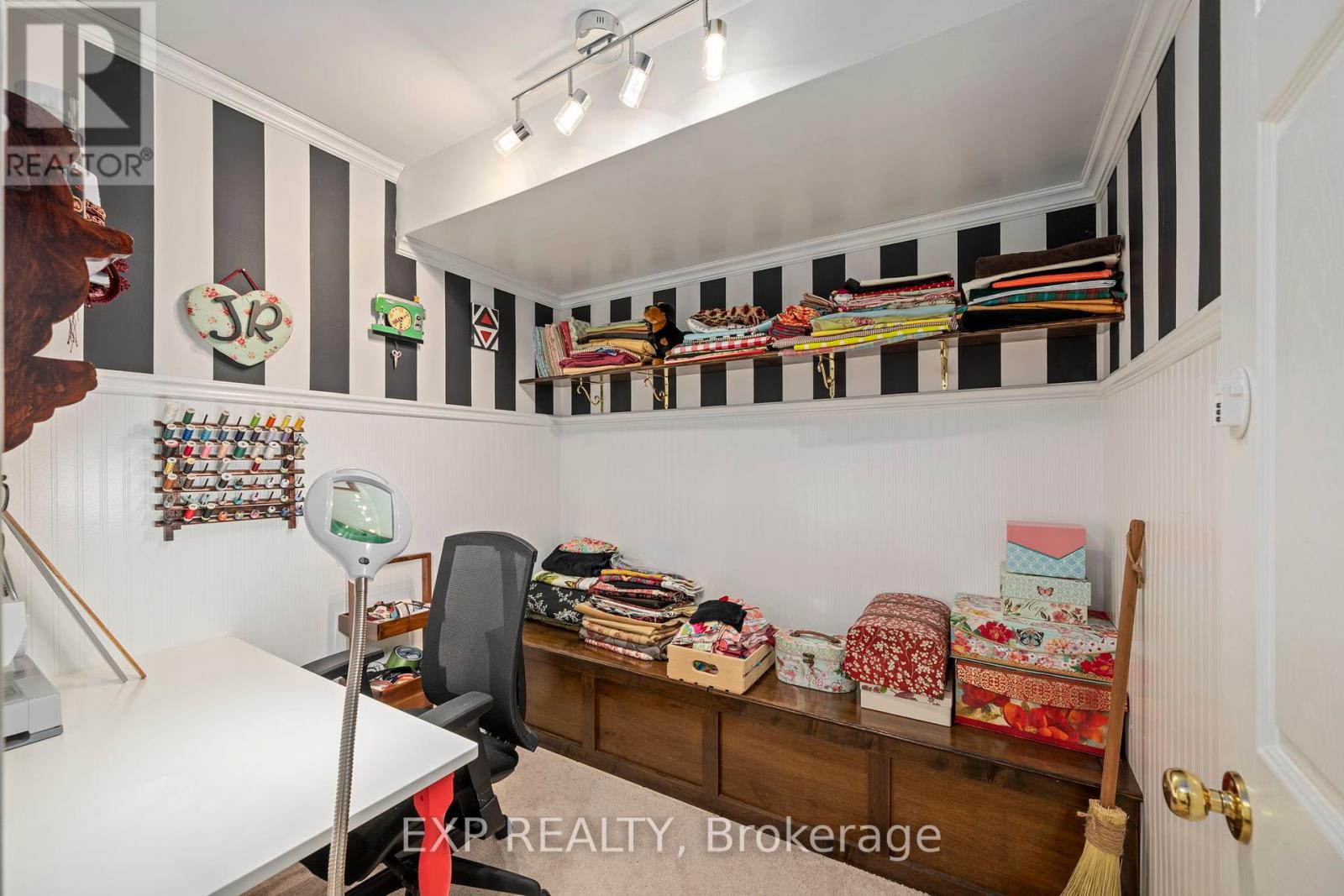 8101 Decker Drive, Middlesex Centre, Ontario  N6P 1P3 - Photo 34 - X12386304