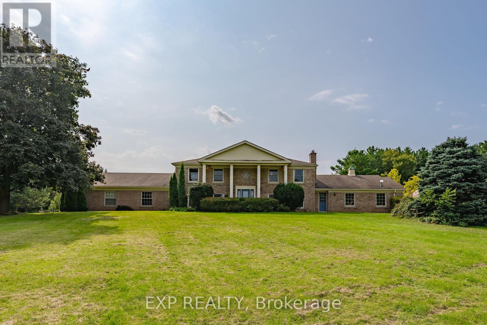 8101 Decker Drive, Middlesex Centre, Ontario  N6P 1P3 - Photo 4 - X12386304