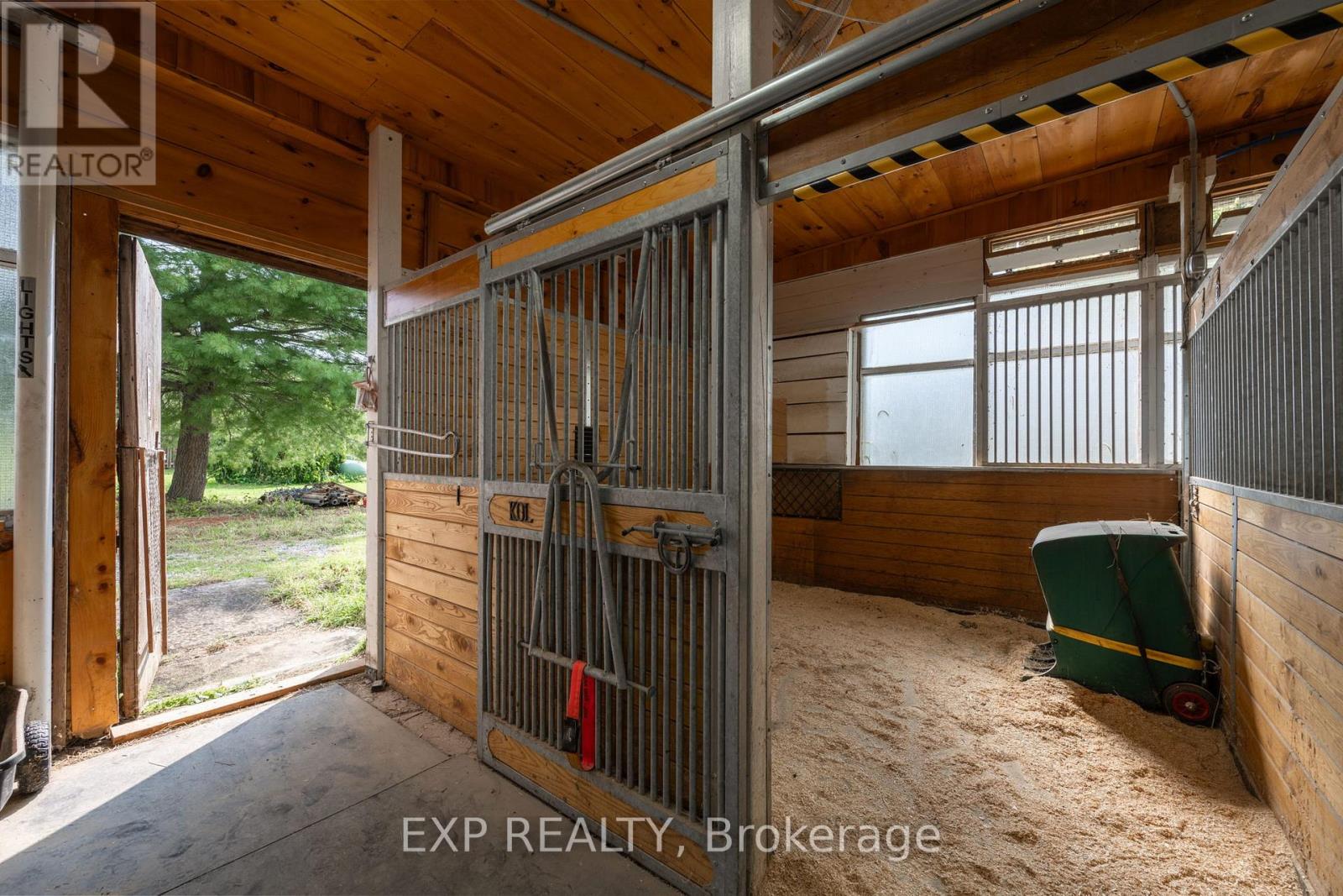 8101 Decker Drive, Middlesex Centre, Ontario  N6P 1P3 - Photo 6 - X12386304