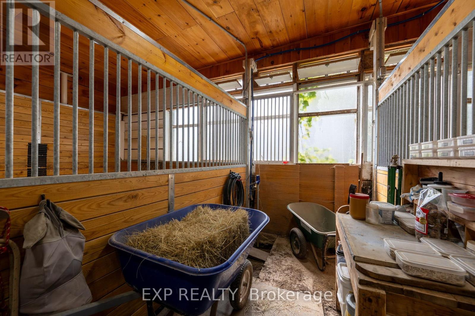 8101 Decker Drive, Middlesex Centre, Ontario  N6P 1P3 - Photo 8 - X12386304