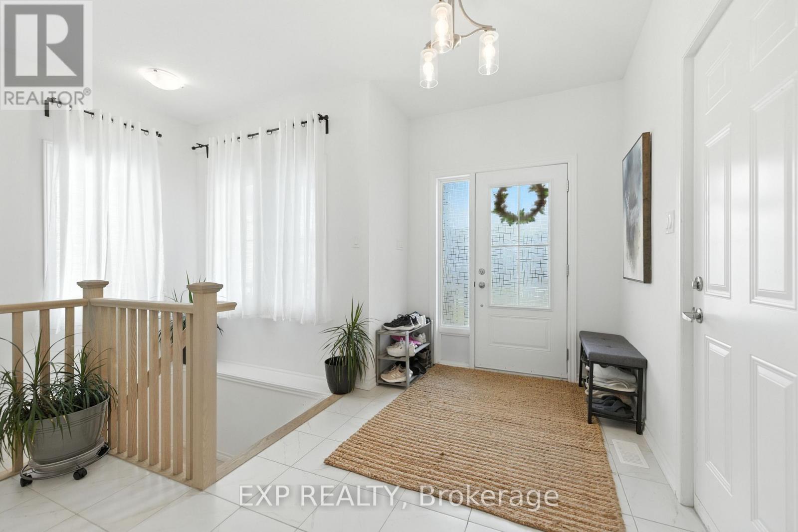 202 Dowsley Crescent, Brockville, Ontario  K6V 0E2 - Photo 4 - X12386239