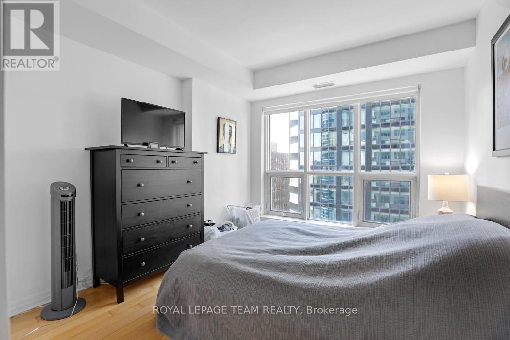 1303 - 242 Rideau Street, Ottawa, Ontario  K1N 0B7 - Photo 16 - X12386245