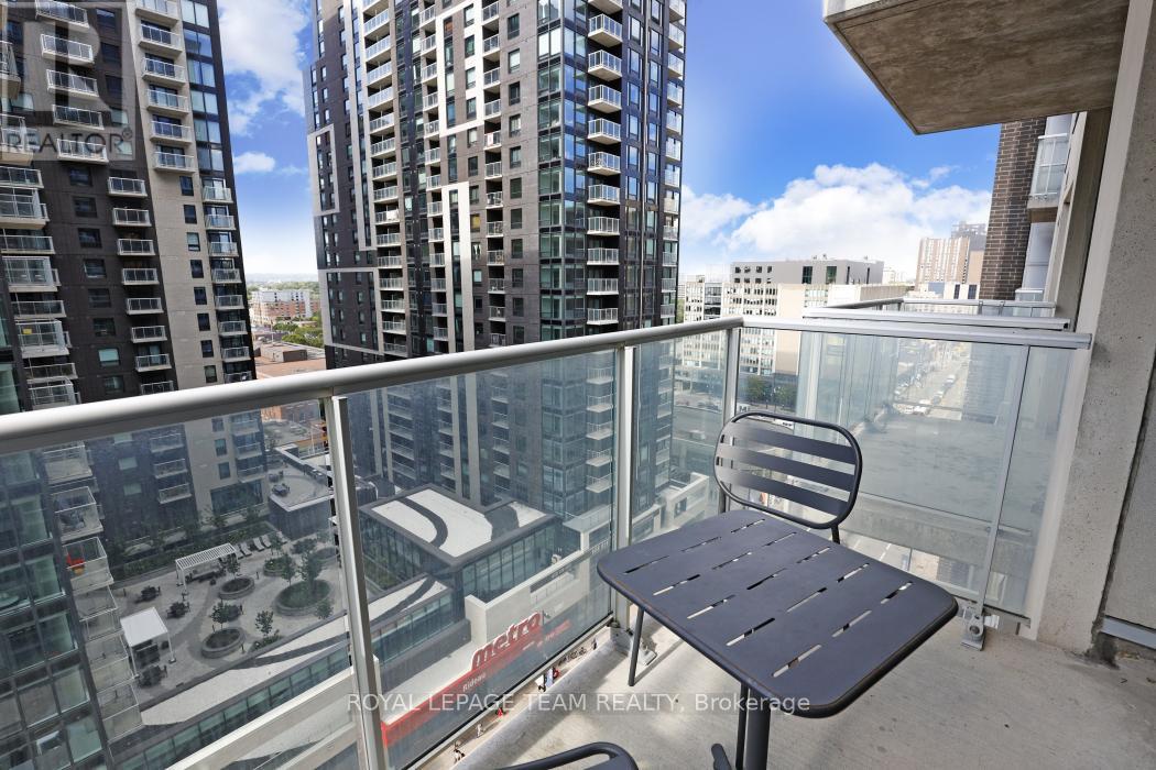 1303 - 242 Rideau Street, Ottawa, Ontario  K1N 0B7 - Photo 21 - X12386245