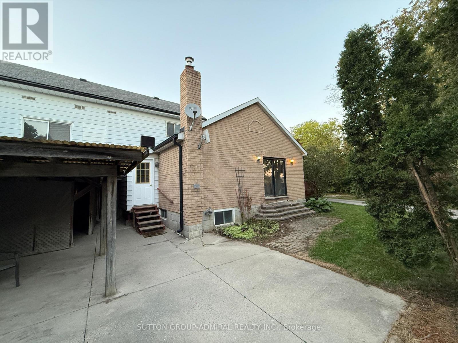 1571 19th Avenue, Richmond Hill, Ontario  L4S 0N9 - Photo 2 - N12384392