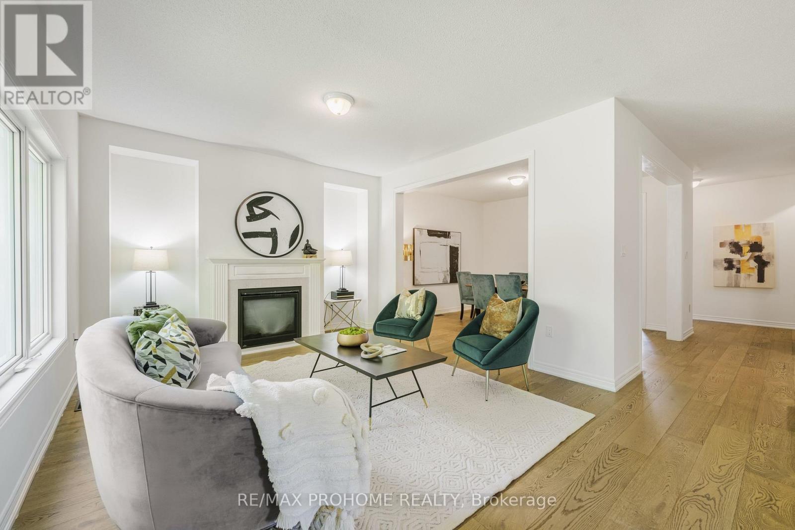 102 Riveredge Drive, Georgina (Keswick North), Ontario  L4P 2P1 - Photo 12 - N12386260