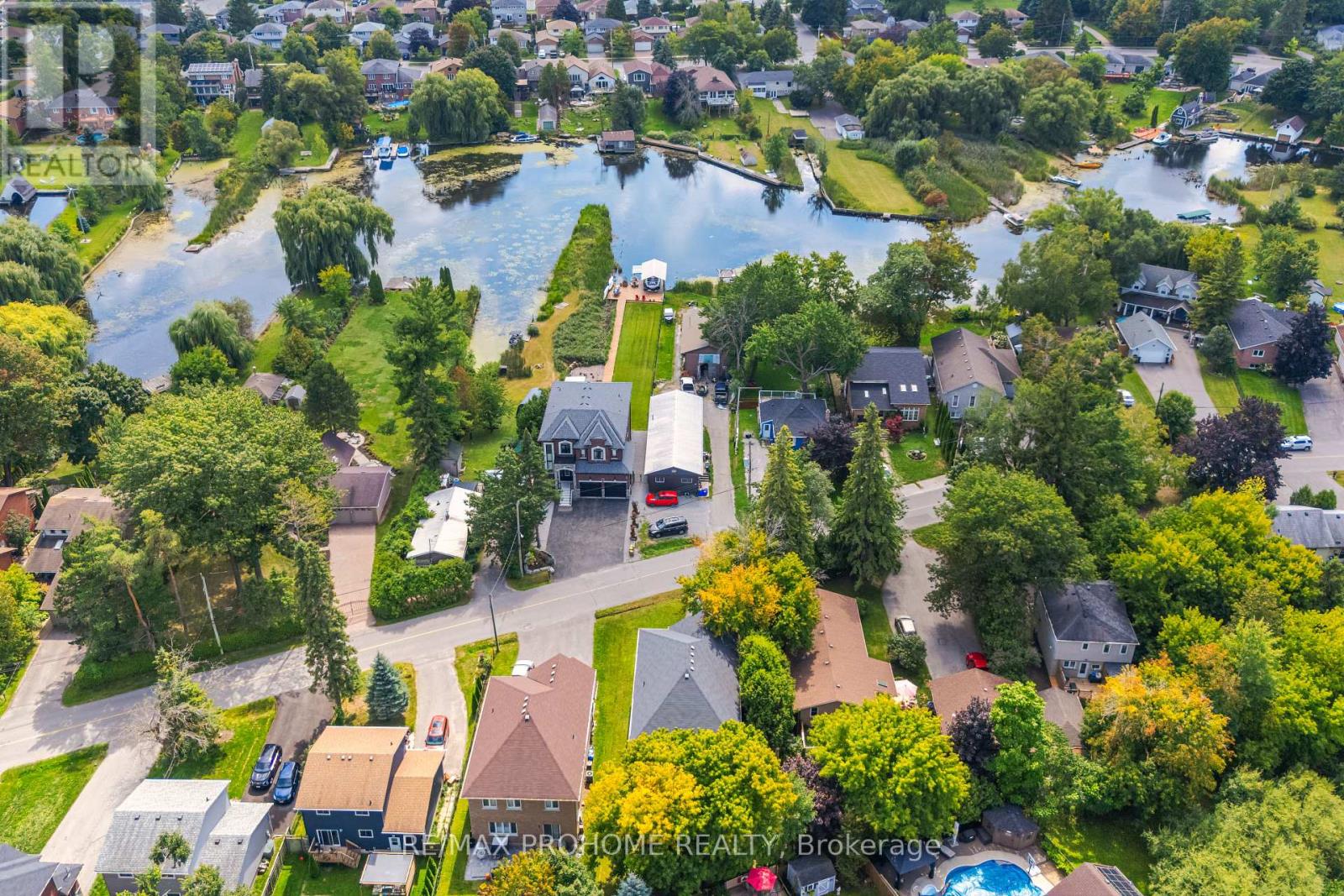 102 Riveredge Drive, Georgina (Keswick North), Ontario  L4P 2P1 - Photo 2 - N12386260
