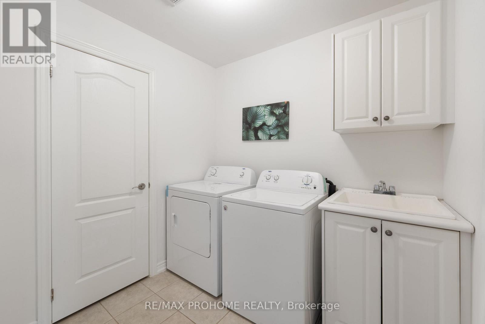 102 Riveredge Drive, Georgina (Keswick North), Ontario  L4P 2P1 - Photo 35 - N12386260